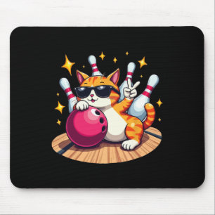 Niedliche Katze mit Sungles Katze Bowling spielen Mousepad