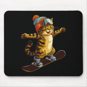 Niedliche Katze Spaß beim Snowboarden Mousepad