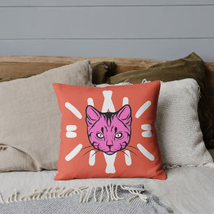 Niedliche Katze und weißer Streifen auf modernem o Kissen