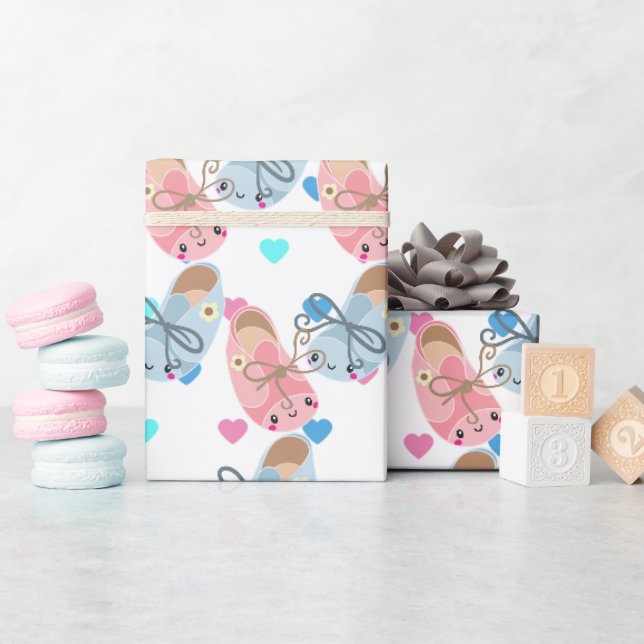 Niedliche Kawaii Schuhe Geschlecht offenbaren Part Geschenkpapier (Babyparty)