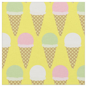 Niedliche Kindernahrung aus Eiscreme Stoff