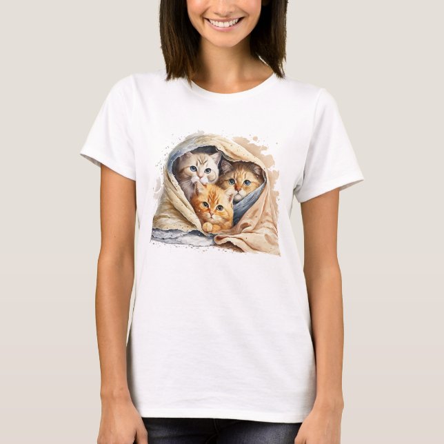 NIEDLICHE KITTEN UNTER PASTEL BLANKETS T-Shirt (Vorderseite)