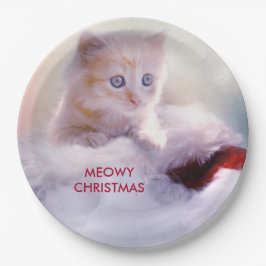 Niedliche Kittenruhe auf einer Weihnachtsmannmütze Pappteller