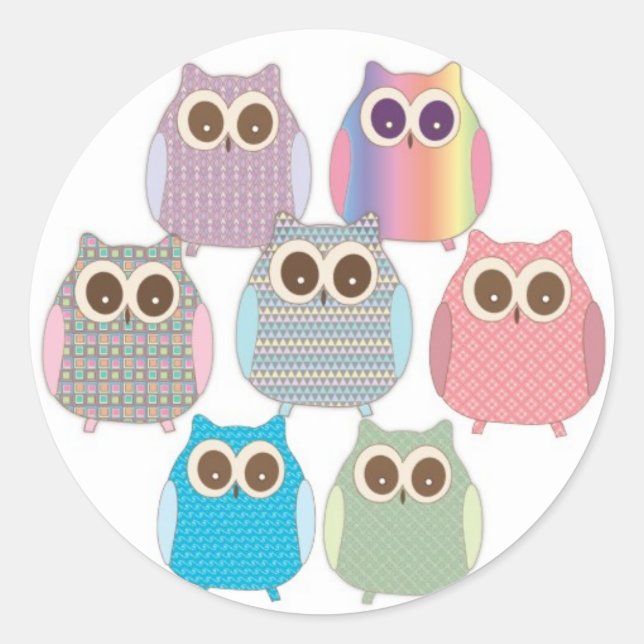 Niedliche Kleine Hoot Owls Verschiedene Farben Runder Aufkleber (Vorderseite)