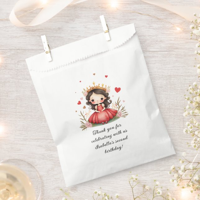 Niedliche kleine Prinzessin mit rotem Kleid Geschenktütchen (Ausgeschnitten)
