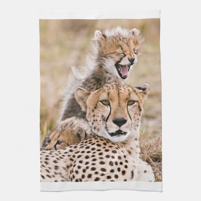 Niedliche Kleintiere | Cheetah Cat & Cub Geschirrtuch (Vertikal)