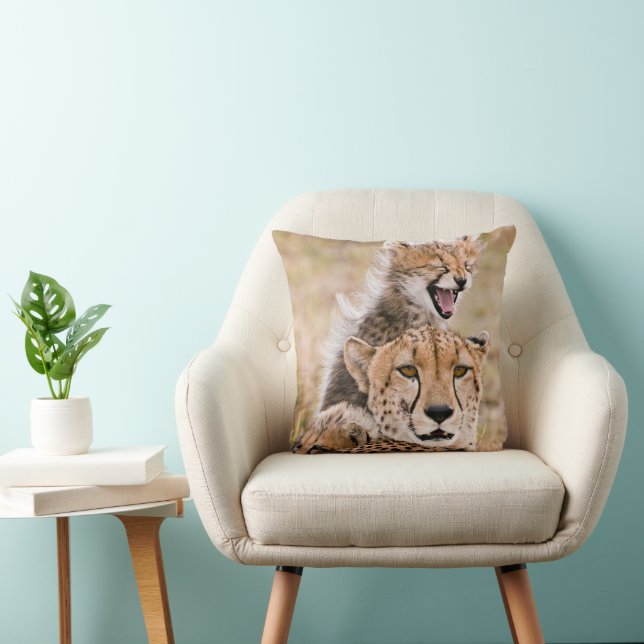 Niedliche Kleintiere | Cheetah Cat & Cub Kissen (Stuhl )