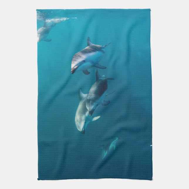 Niedliche Kleintiere | Dolphin-Familie Geschirrtuch (Vertikal)