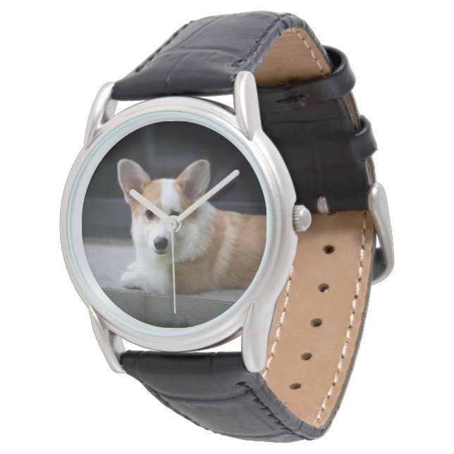 Niedliche Kleintiere | Entspannende Corgi Welpe Armbanduhr (Schrägansicht)