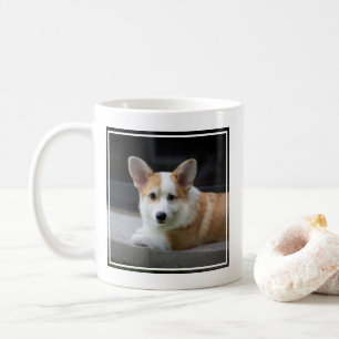 Niedliche Kleintiere Entspannende Corgi Welpe Kaffeetasse