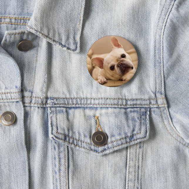 Niedliche Kleintiere | French Bulldog Head Tilt Button (Beispiel)