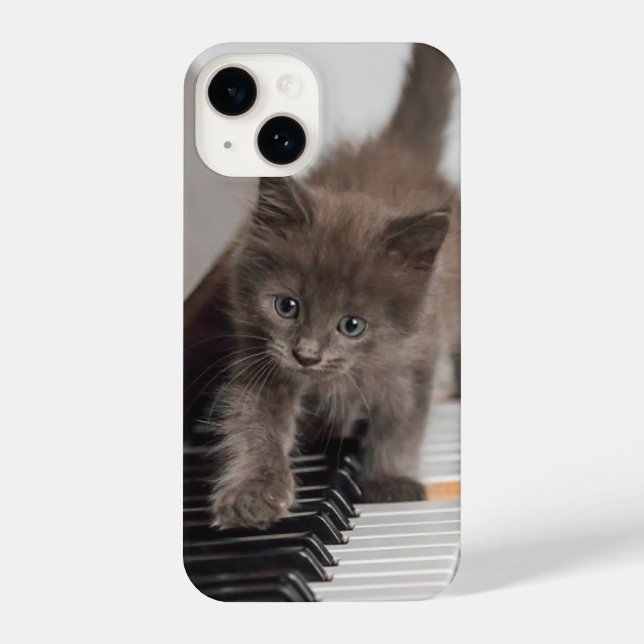 Niedliche Kleintiere | Kitten auf Piano iPhone 14 Hülle (Rückseite)