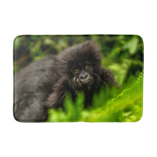 Niedliche Kleintiere   Säugling Gorilla Badematte