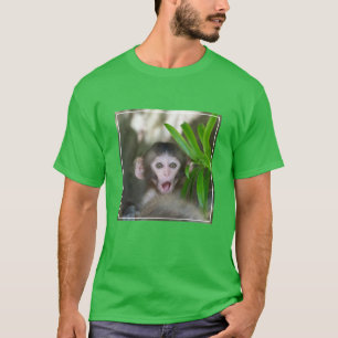 Niedliche Kleintiere   Überraschender Schneeaffe T-Shirt
