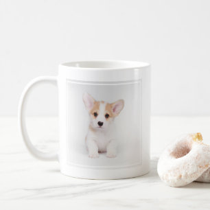 Niedliche Kleintiere   White Corgi Puppy Kaffeetasse