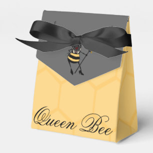 NIEDLICHE KÖNIGIN MIT HONEYCOMB TENT FAVOR BOX GESCHENKSCHACHTEL