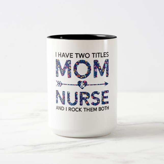 Niedliche Krankenschwester-Mama habe ich die zwei Zweifarbige Tasse (Mittel)