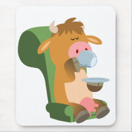 Niedliche Kuh des Cartoon und eine nette Cuppa Mou Mousepad