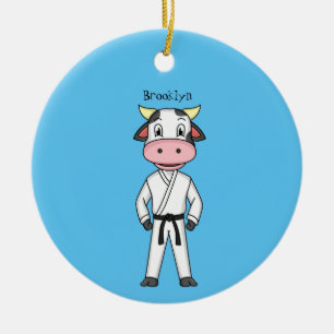 Niedliche Kuh in Kung Fu Anzug Cartoon Keramik Ornament