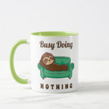Niedliche Lazy Sloth beschäftigt und tut nichts Fu