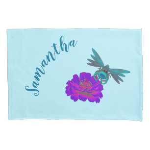 Niedliche Libelle und hellrosa Blume Personalisier Kissenbezug