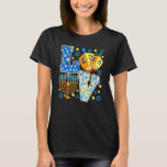 Niedliche LIEBE Chanukah Hanukkah Dekorationen Dre T-Shirt<br><div class="desc">Niedliche LIEBE Chanukah Hanukkah Dekorationen Dreidel Menorah.</div>