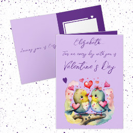 Niedliche Liebesvögel heißen lila Valentinstag Karte