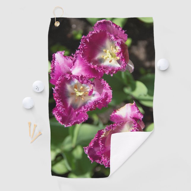 Niedliche lila Tulpen im Garten Golfhandtuch (Insitu)