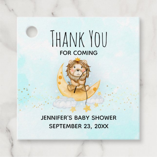 Niedliche Löwenfischerei auf der Mond-Babydusche Geschenkanhänger (Vorderseite)