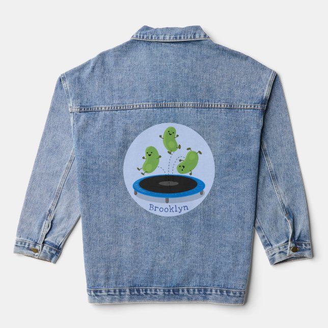 Niedliche, lustige grüne Bohnen auf Trampolin-Cart Jeansjacke (Rückseite)