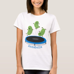 Niedliche, lustige grüne Bohnen auf Trampolin-Cart T-Shirt