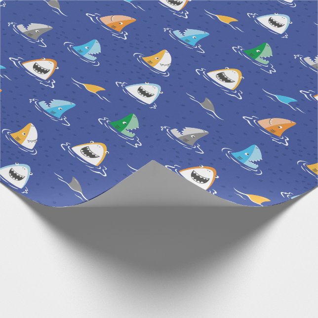 Niedliche lustige Haie auf blau Geschenkpapier (Ecke)
