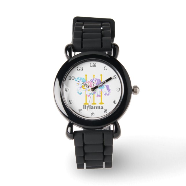 Niedliche Mädchen geben Namensschild-Karussell hin Armbanduhr (Vorderseite)