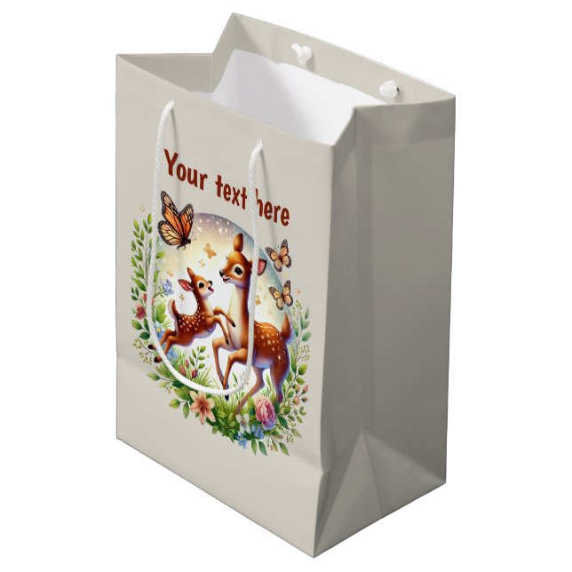 Niedliche Mama Baby anpassbar Hirsche Mittlere Geschenktüte (Vorderseite Schrägansicht)