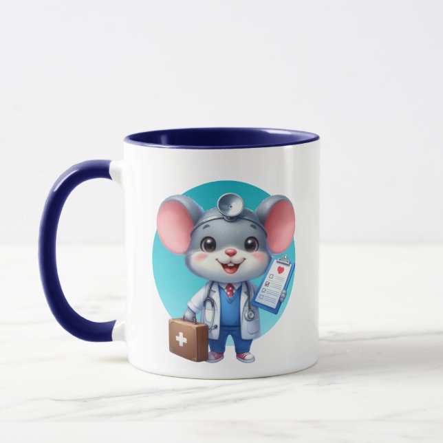 Niedliche Maus Doctor, Monogramm hinzufügen Tasse (Links)