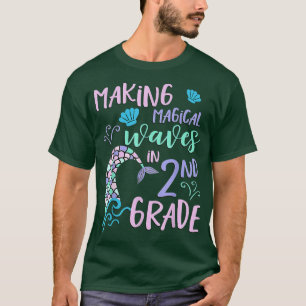 niedliche MermaidGirls zweite Stufe Making Wine T-Shirt