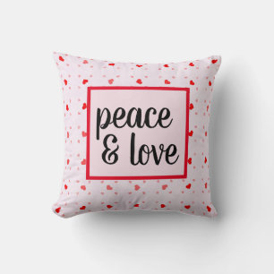 Niedliche moderne Typografie - Frieden und Liebe Kissen