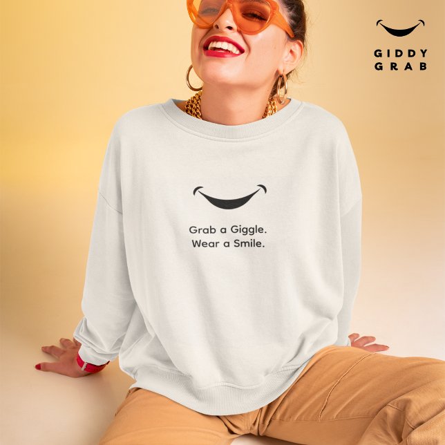 Niedliche moderne Typografie Lächeln Einfach Weiß Sweatshirt (Von Creator hochgeladen)