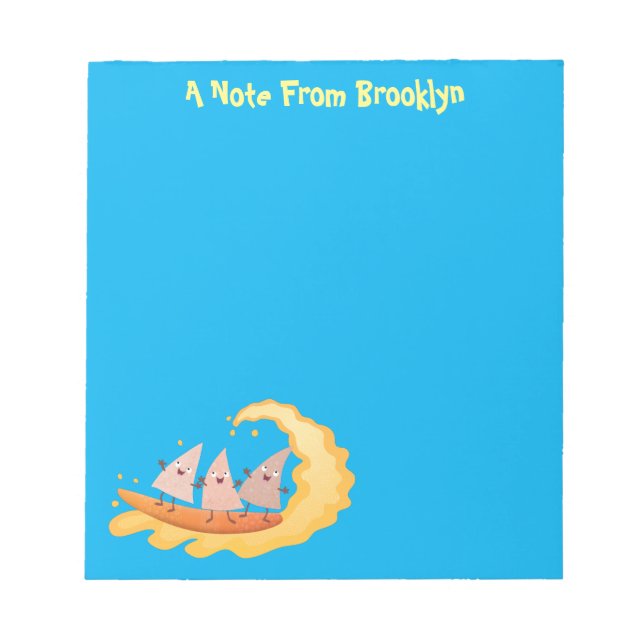 Niedliche nachos-Maischips beim Surfen Cartoon Notizblock (Vorderseite)