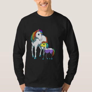Niedliche nichtbinäre und Genderqueer Unicorn Mama T-Shirt