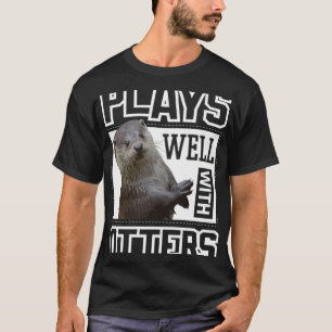 Niedliche Otter spielt gut mit anderen Frauen Kind T-Shirt