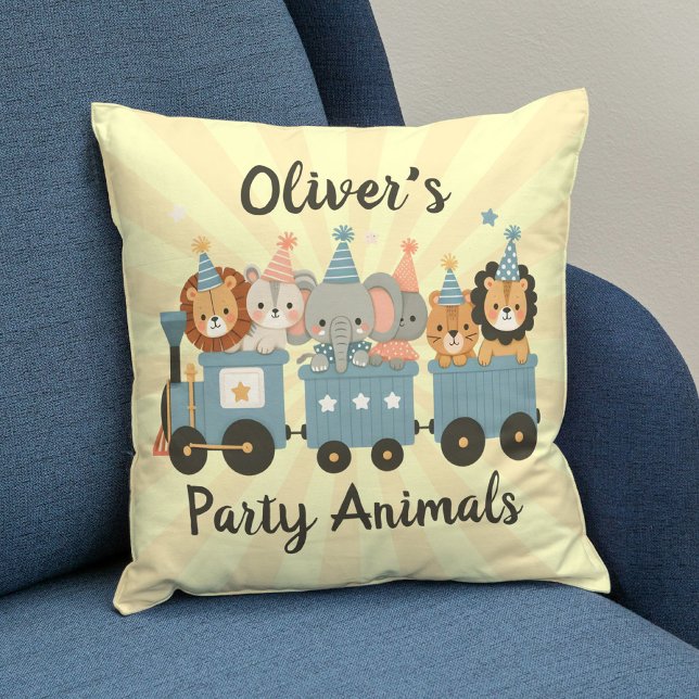 Niedliche Party Tiere im Zug Personalisiert Kissen (Von Creator hochgeladen)
