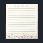 Niedliche Pastelfarben Blume Personalisiert Linier Notizblock<br><div class="desc">Stilvoll ausgekleidetes Notizblock mit einem schönen Aquarellbild von zarten Blumen in hübschen Pastellfarben,  personalisiert mit Ihrem Namen. Tolle Geschenkidee!</div>