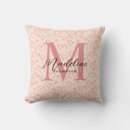 Niedliche Pastellrosa Herz-Muster-Script Monogram Kissen