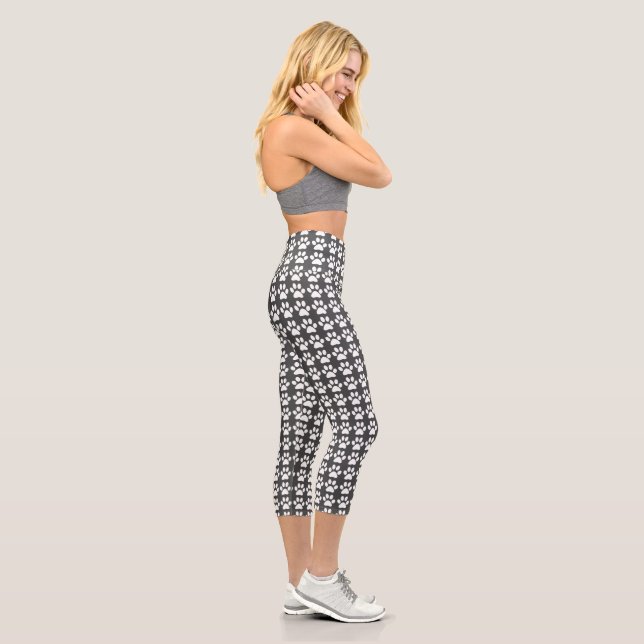 Niedliche Paw Print Grau & White Muster Trendy Capri Leggings (Rechts)