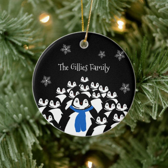 Niedliche Penguin-Familie Personalisiert Keramik Ornament (Baum)
