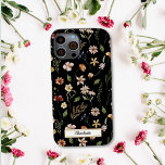 Niedliche Personalisierte Schwarze Wildblume Case-Mate iPhone 14 Hülle<br><div class="desc">Suchen Sie ein Gehäuse für Ihr brandneues iPhone 14? Niedliche Personalisierte Black Floral Wildblume Case-Mate iPhone 14 Fall.</div>