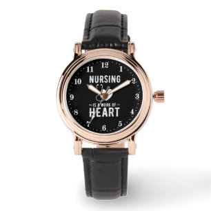 Niedliche Pflege von Herzwortkunst Armbanduhr