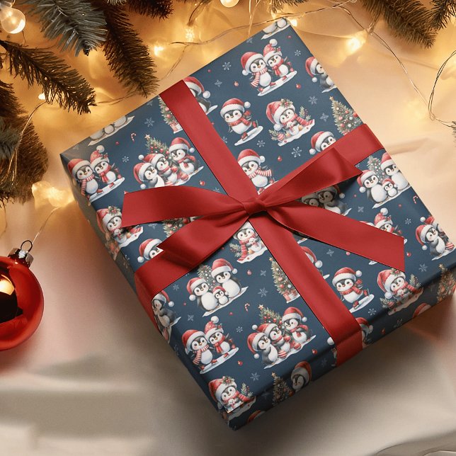 Niedliche Pinguine in Red Hats Navy Geschenkpapier (Von Creator hochgeladen)