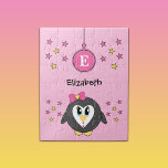 Niedliche Pinguinsterne und Namen rosa Kinder<br><div class="desc">Puzzle für Kinder. Mit einem niedlichen Pinguin,  Sternen,  Namen und Initialen. Rosa und gelb. Geschenkidee für Kinder.</div>